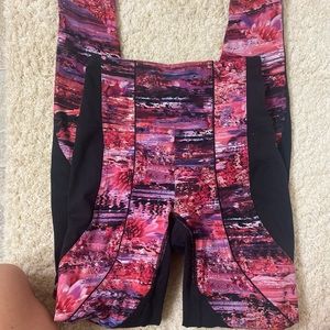 Lululemon leggings size 2